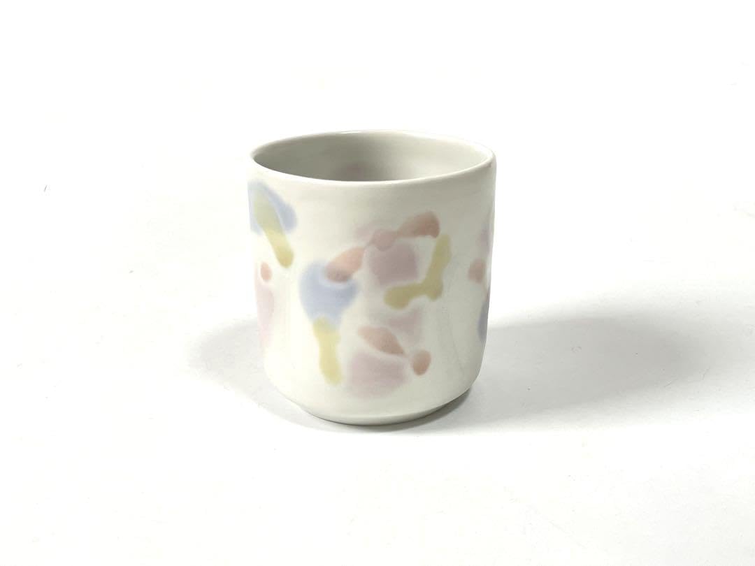 #2 陶芸家　筒井廣明　釉彩磁　湯呑　ゆのみ　カップ　葆光彩　共箱 Amazon.co.jp: 1 陶芸家 筒井廣明 釉彩磁 湯呑 ゆのみ カップ 葆光彩